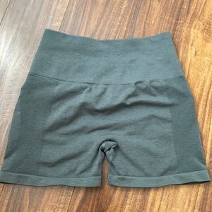 Alphalete Amplify shorts
